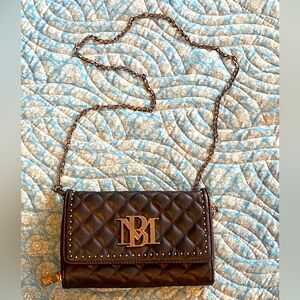 NWOT Badgley Mischka purse,bag,black quilted crossbody/clutch, gold logo.